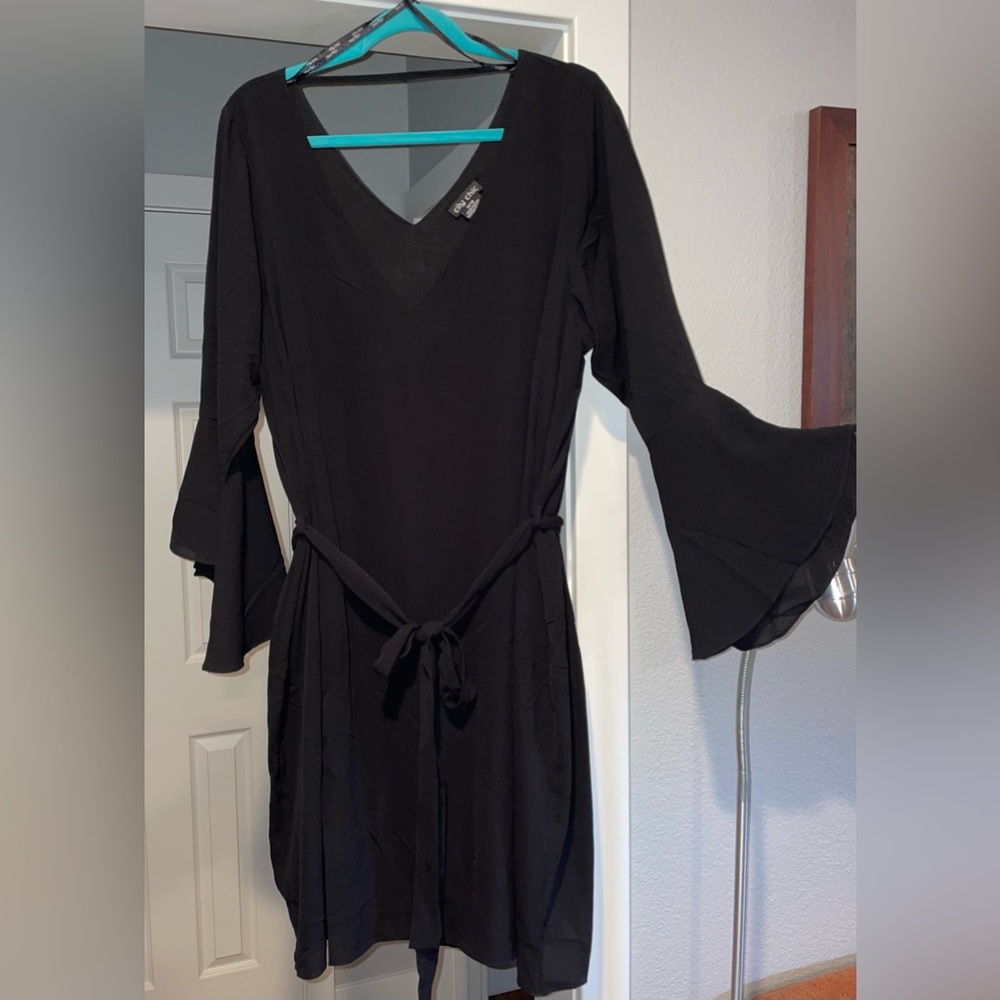 City Chic Black Long Sleeve Dress | M/18